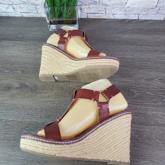NWOT American Eagle Outfitters Wedges - Picture 6 of 8